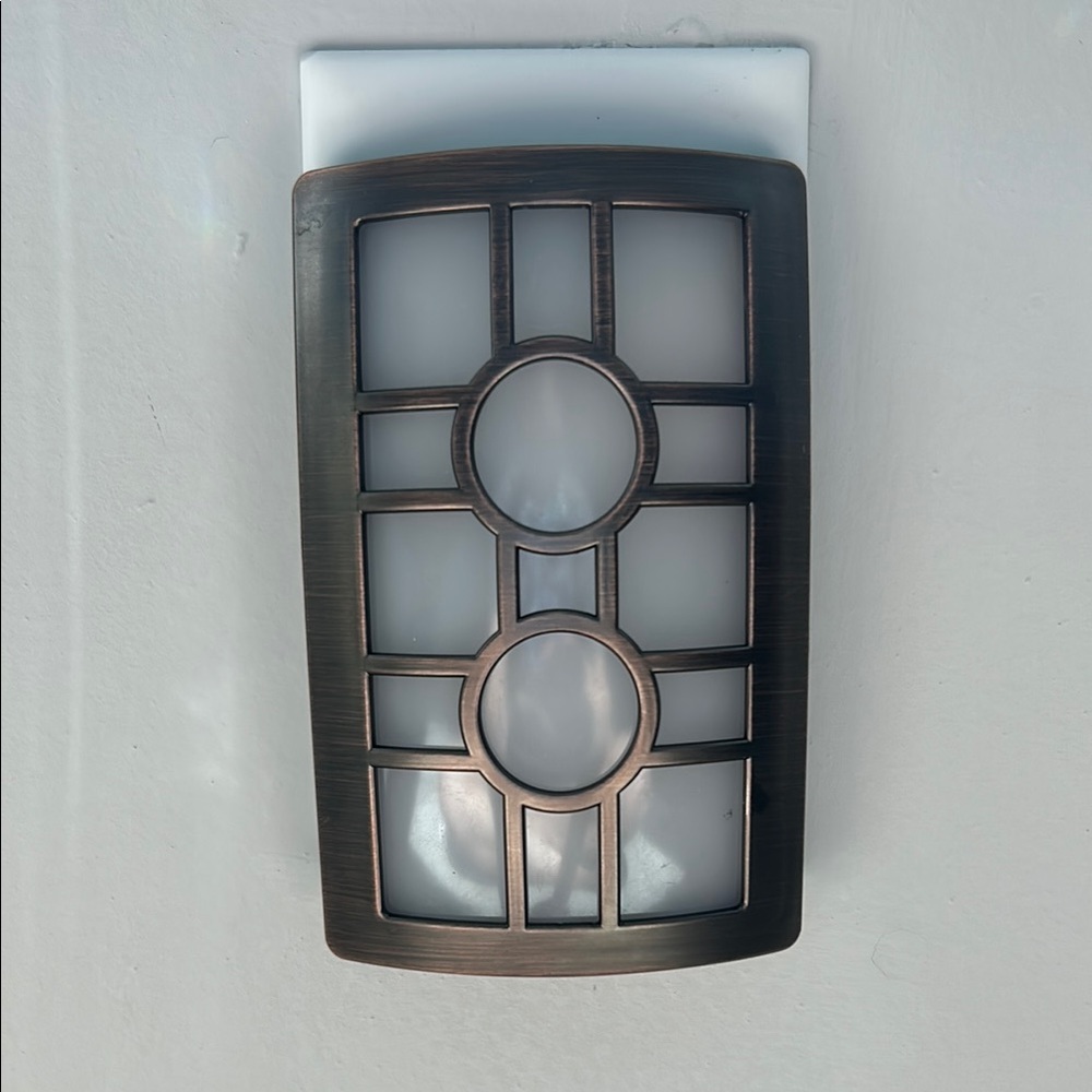 GE CoverLite LED Plug-In Night Light, Dusk to Dawn, Bronze Outlet Cover - Picture 2 of 10